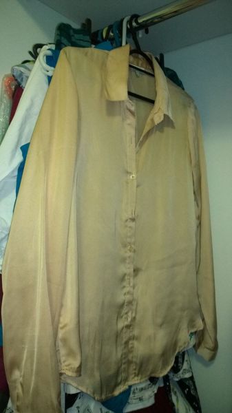 Blusa tecido estido seda - dourada