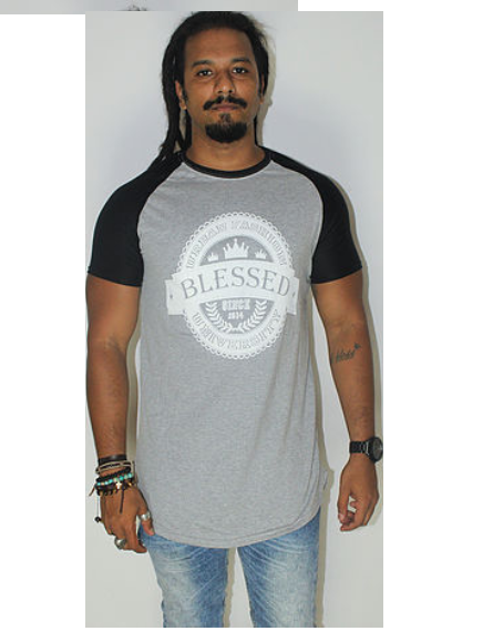 Camisa Blessed Emblema