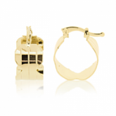 Argola chapa larga com detalhes