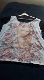 Blusa nova Preto/ floral G3    ggg