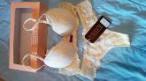 CONJUNTO LINGERIE MARFIM COM DETALHE LILÁS