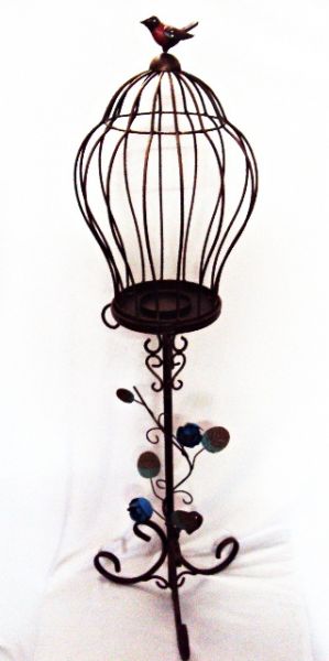Gaiola com Base Detalhada