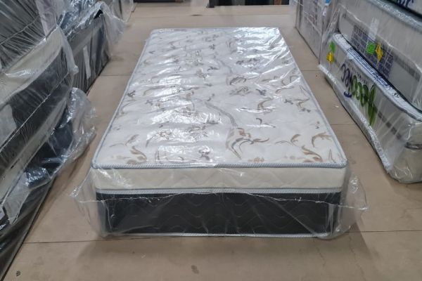 Colchao Solteiro Livinia Molas Ensacadas 88x188x25 Orthoside Colchoes
