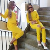 ♡ Conjunto Moletom Feminino Rasgo No Joelho