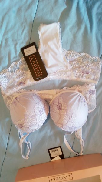 CONJUNTO LINGERIE BRANCO COM DETALHES LILÁS