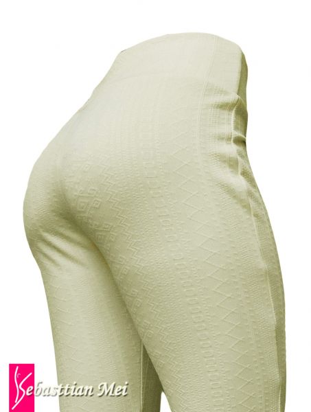 calça feminina branca offwhite (46)cintura alta, tecido jacquard arabescos geométricos grosso