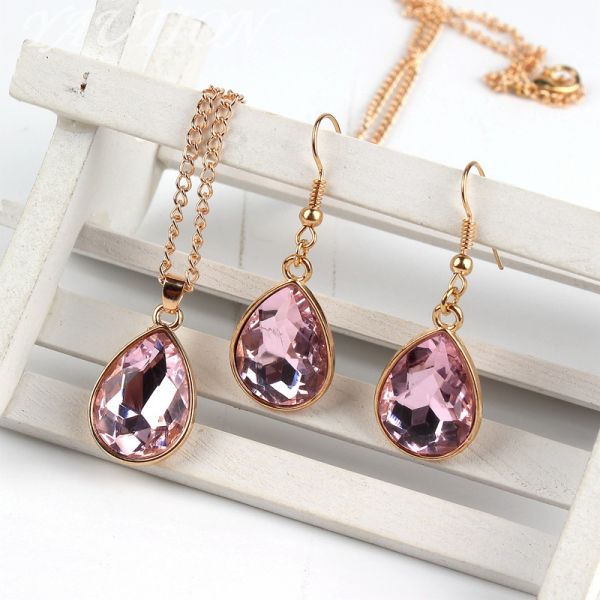 1 conjunto de Ouro Rosa gota de Água Pingente Colar & brincos Moda Jóias Rosa (GRÁTIS)