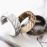 Liga bracelete de Moda escama Padrão das Mulheres (Ouro, Prata, Preto) (1 Pc) #01460839