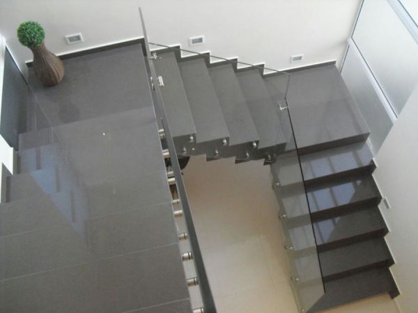 Porcelanato liquido na escada