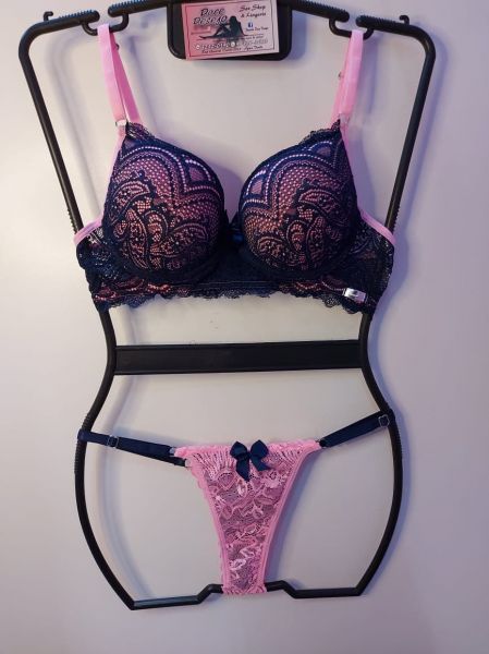 Conjunto Monica