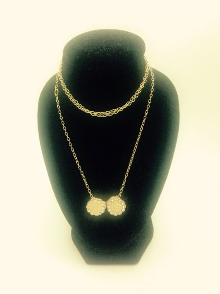 Escapulário com strass