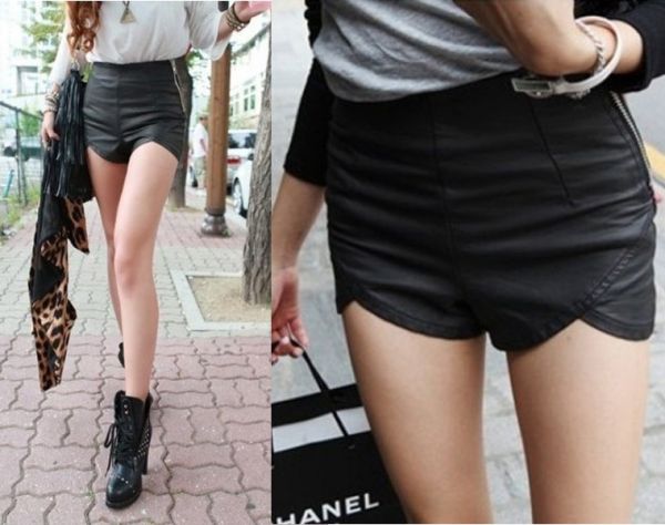 Short de cintura alta em corino