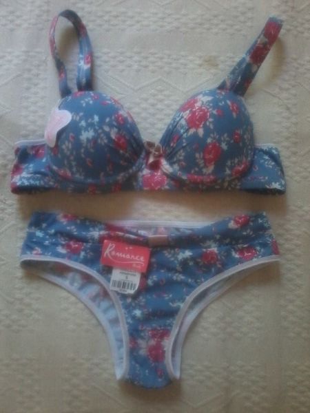 conjunto persefane flores.