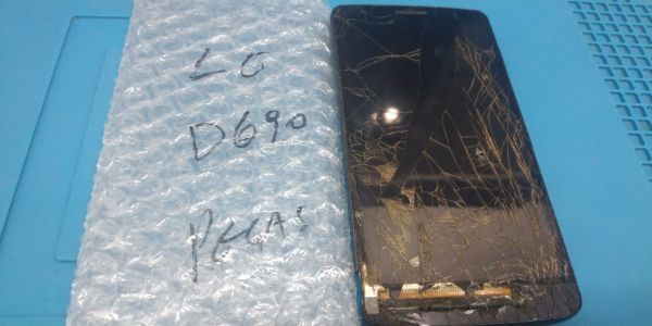 D690