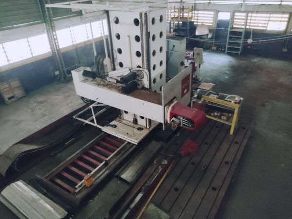 Fresadora Banco Fixo CNC MAUT 4500 mm / Cinco Eixos Usada