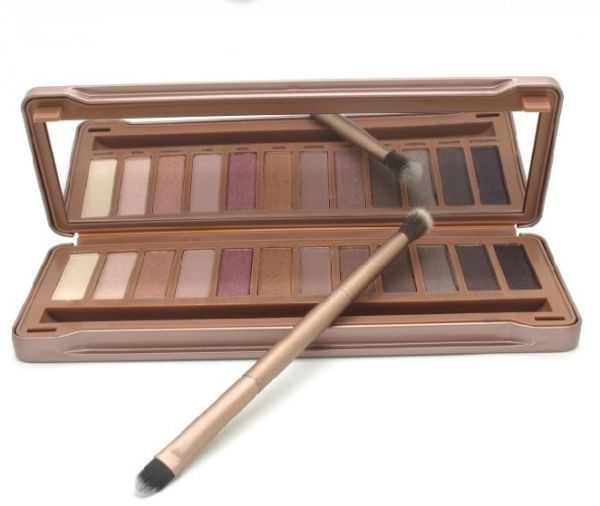 Naked 3 - Réplica