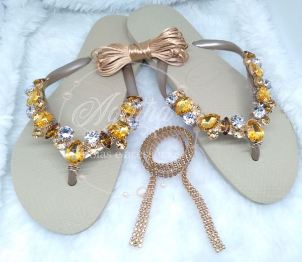 Cristais Similar Rose Gold C/ Havaianas Slim