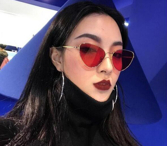 Óculos de Sol lente transparente/olho de gato - FRETE GRÁTIS!