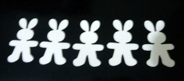 Kit com 10 mini apliques de coelhinhos (5 cm altura)