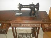 Maquina Costura Completa