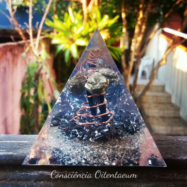 81284 - Orgonite Centro de Força - 6cm