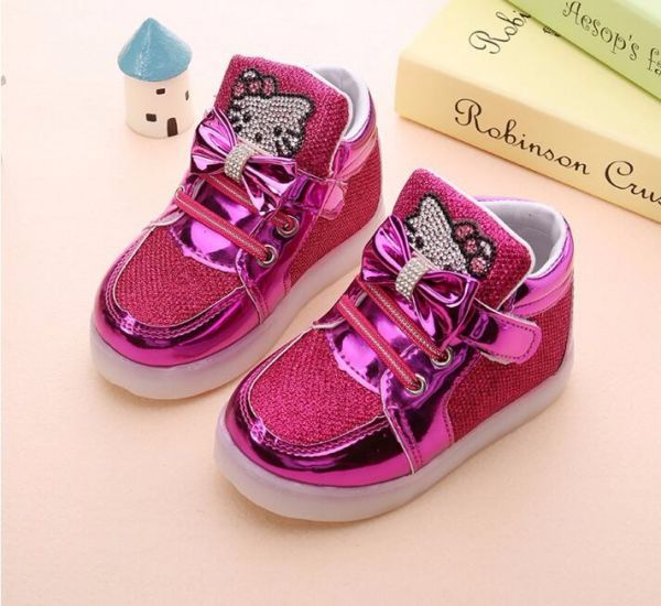 Tênis Hello Kitty com Luzes