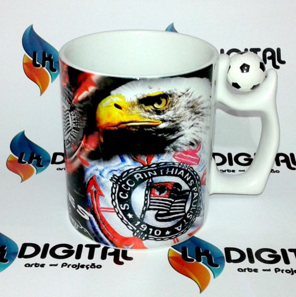 #001 Caneca de futebol