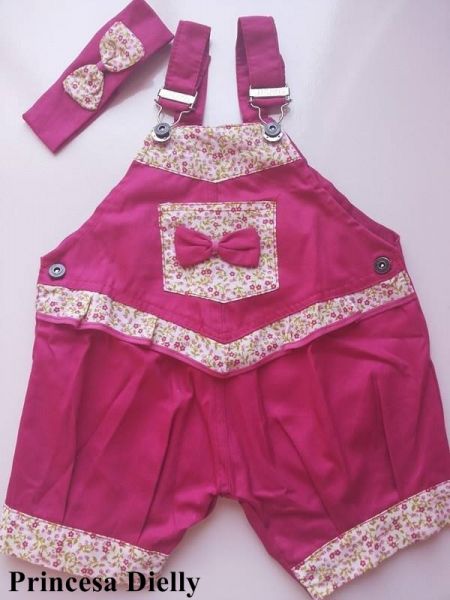 Jardineira bebê menina