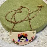 Colar Frida Meia Lua