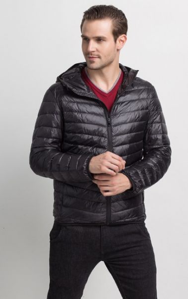 Jaqueta Masculina com Capuz Mountainskin / Ref. Mtk - Preta