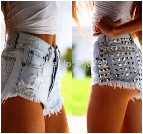 Shorts Detalhado Com Pedras (Importado)