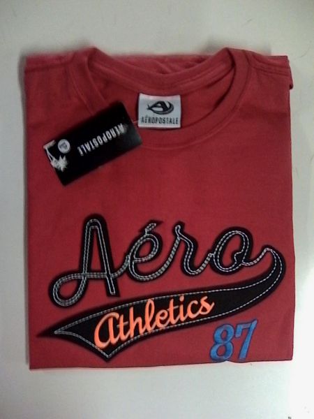 CAMISETAS RECORTADAS