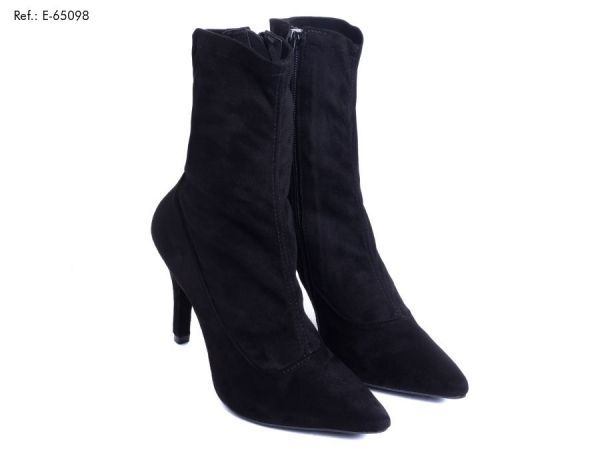 Bota Cano Curto BICO FINO Meia Stretch - TORRICELLA