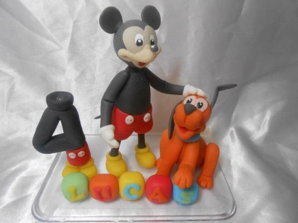 Topo Mickey e pluto com vela personalizado