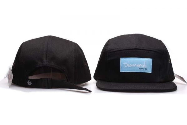 Boné Diamond strapback