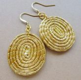 brinco mandala capim dourado