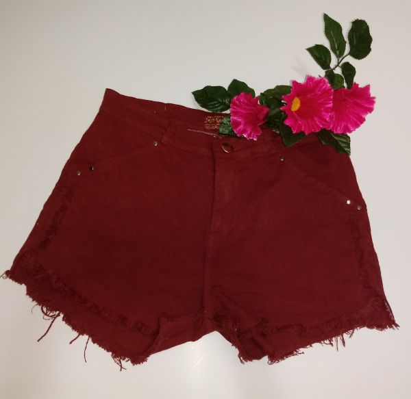 Short Hot Pants Cintura Alta. Levanta bumbum
