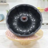 Forma de Teflon Vazada para pudim e bolo - 24 cm