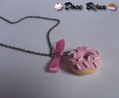 Colar donut rosa