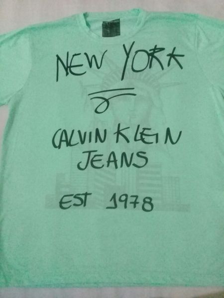 Camiseta Calvin Klein - Original