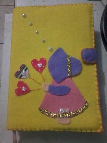 CAPA PARA BÍBLIA FEMININA