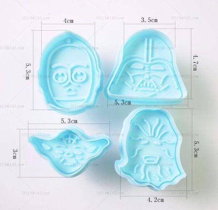Kit com 4 cortadores Star Wars