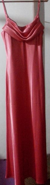 Vestido cetim rosado
