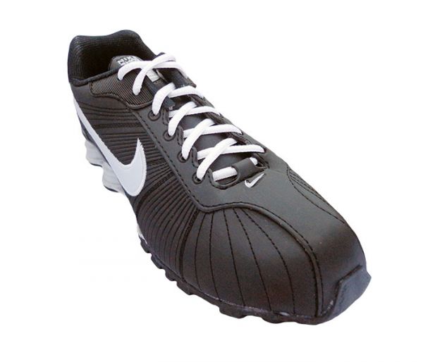 Tênis Nike Shox Turbo V Preto e Branco