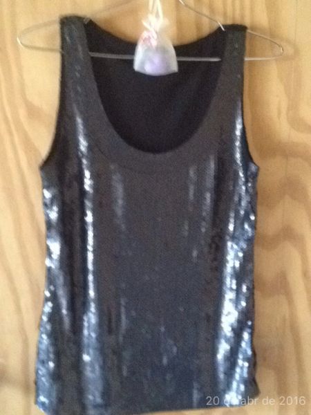 Blusa em paête