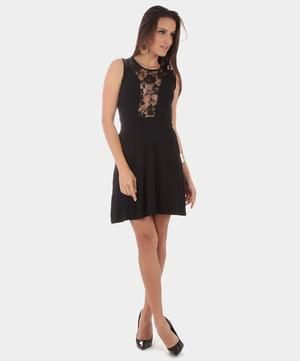 Vestido com Decote de Renda