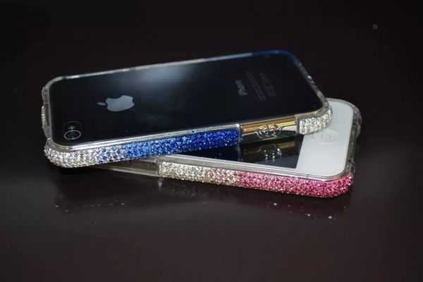 BUMPER SUPER LUXO EM PEDRA SWAROVSKI