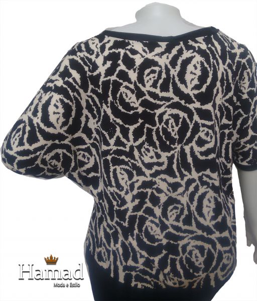 blusa manga morcego GG(46), malha com estampa floral preto e branco