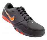 TÊNIS NIKE AIR FIT PRETO E LARANJA