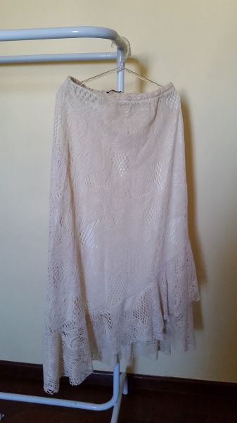 Saia longa de renda